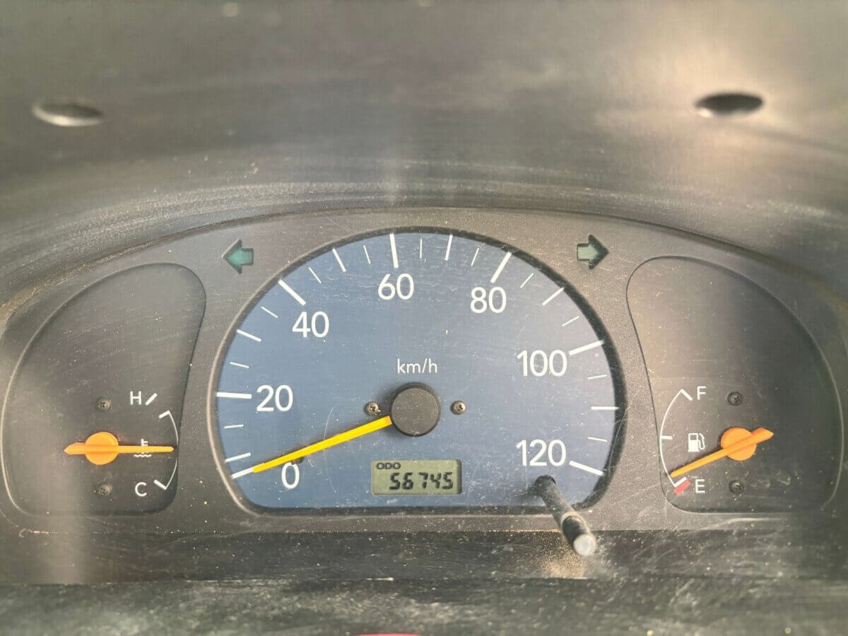 2000 Suzuki Carry JDM car for sale — photo 8 of 25