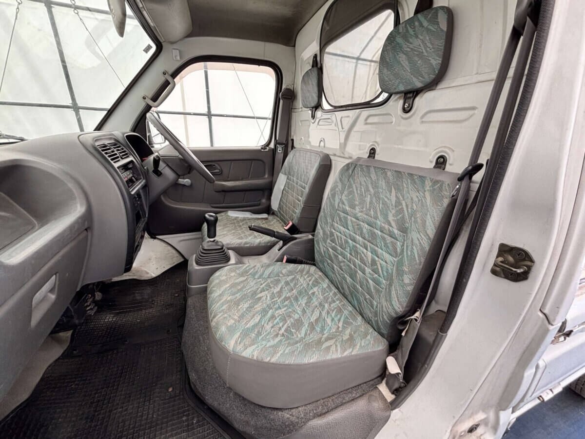 2000 Suzuki Carry JDM car for sale — photo 10 of 25