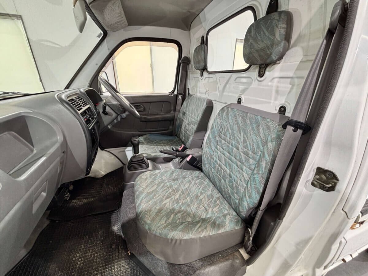 2000 Suzuki Carry JDM car for sale — photo 9 of 25
