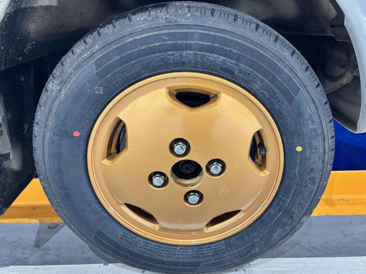 2000 Suzuki Carry JDM car for sale — photo 13 of 24