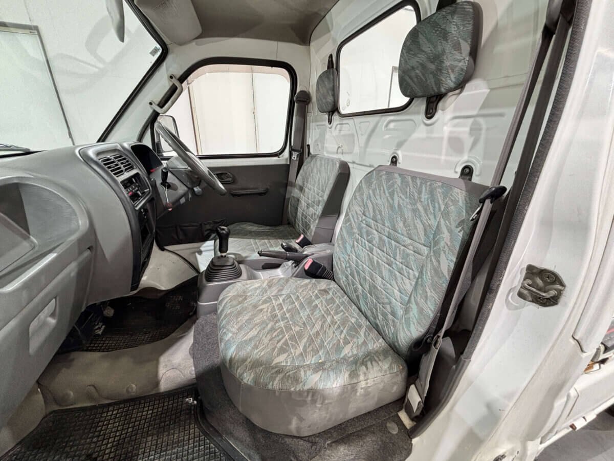 2000 Suzuki Carry JDM car for sale — photo 9 of 24