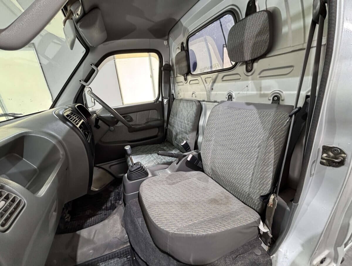 2001 Suzuki Carry JDM car for sale — photo 10 of 25