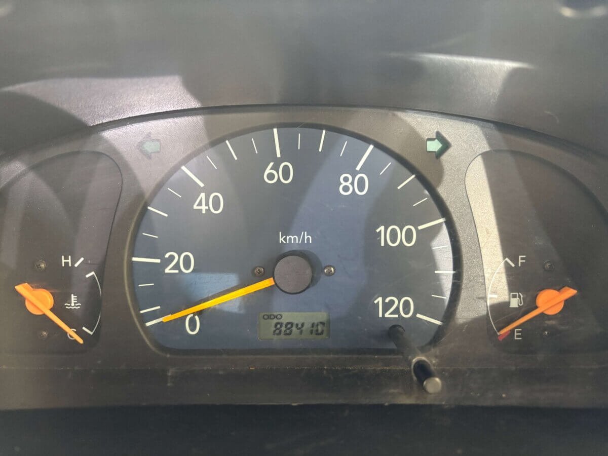 2001 Suzuki Carry JDM car for sale — photo 8 of 25