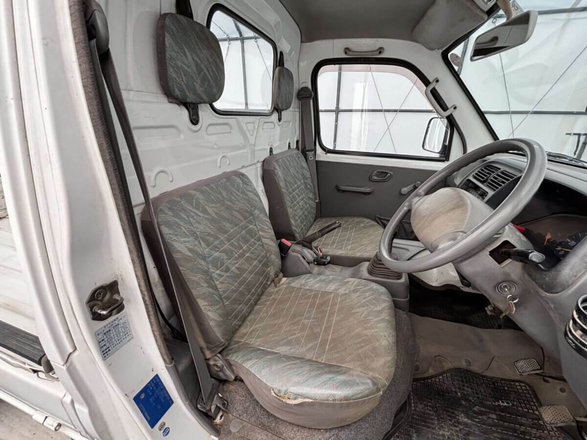 2001 Suzuki Carry JDM car for sale — photo 10 of 25