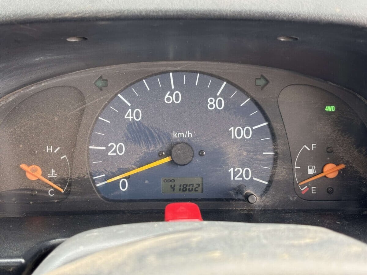 2001 Suzuki Carry JDM car for sale — photo 9 of 25