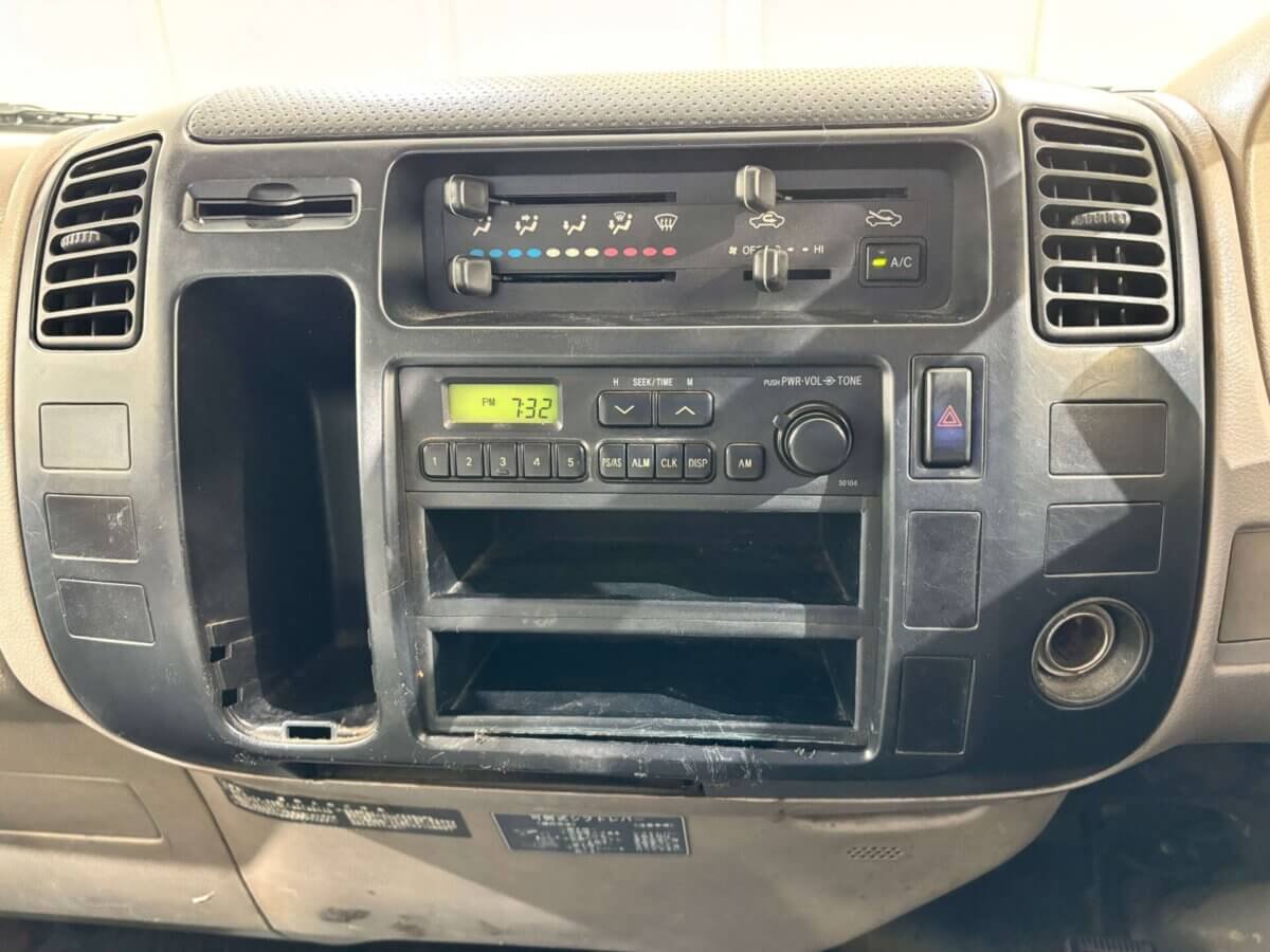 2001 Toyota Dyna JDM car for sale — photo 12 of 25
