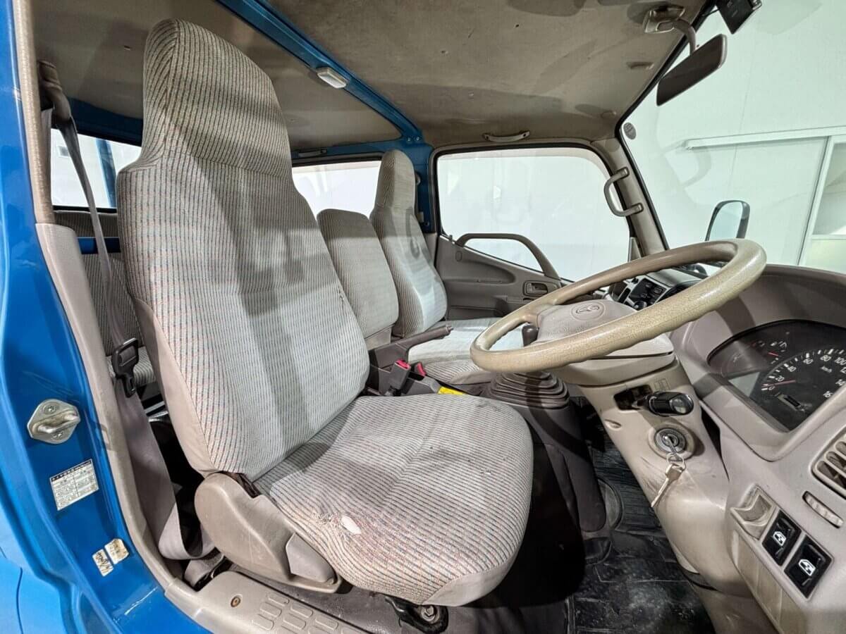 2001 Toyota Dyna JDM car for sale — photo 10 of 25