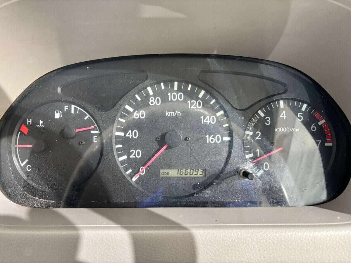 2001 Toyota Dyna JDM car for sale — photo 8 of 25