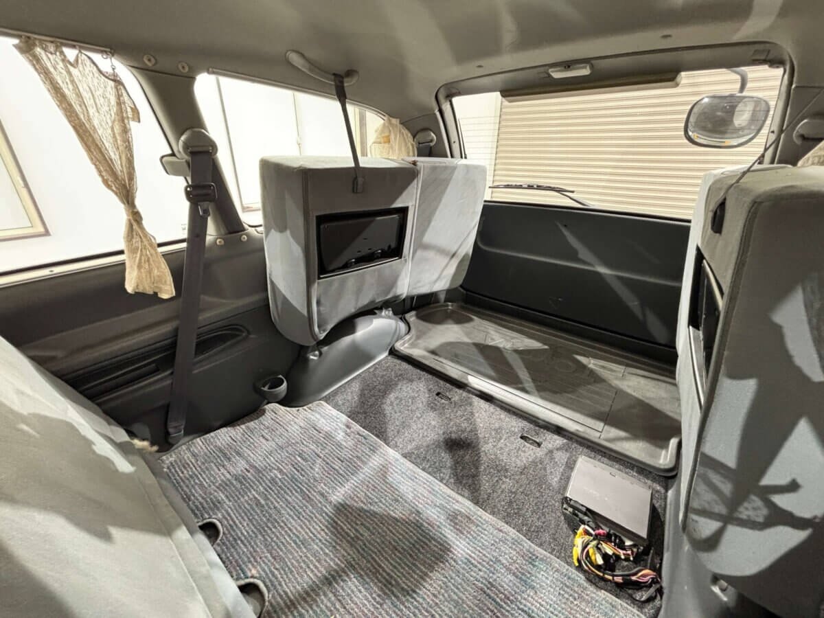 1995 Toyota Estima JDM car for sale — photo 24 of 25