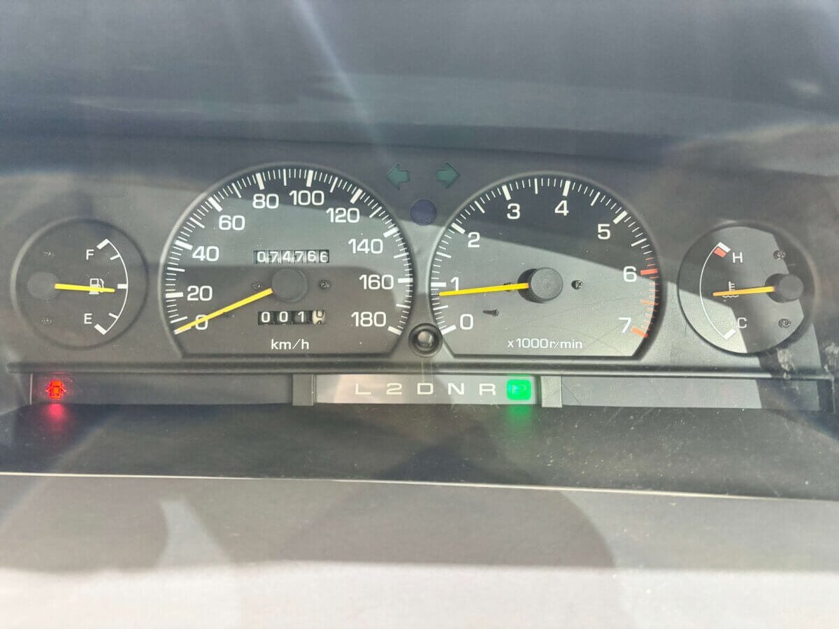 1995 Toyota Estima JDM car for sale — photo 7 of 25