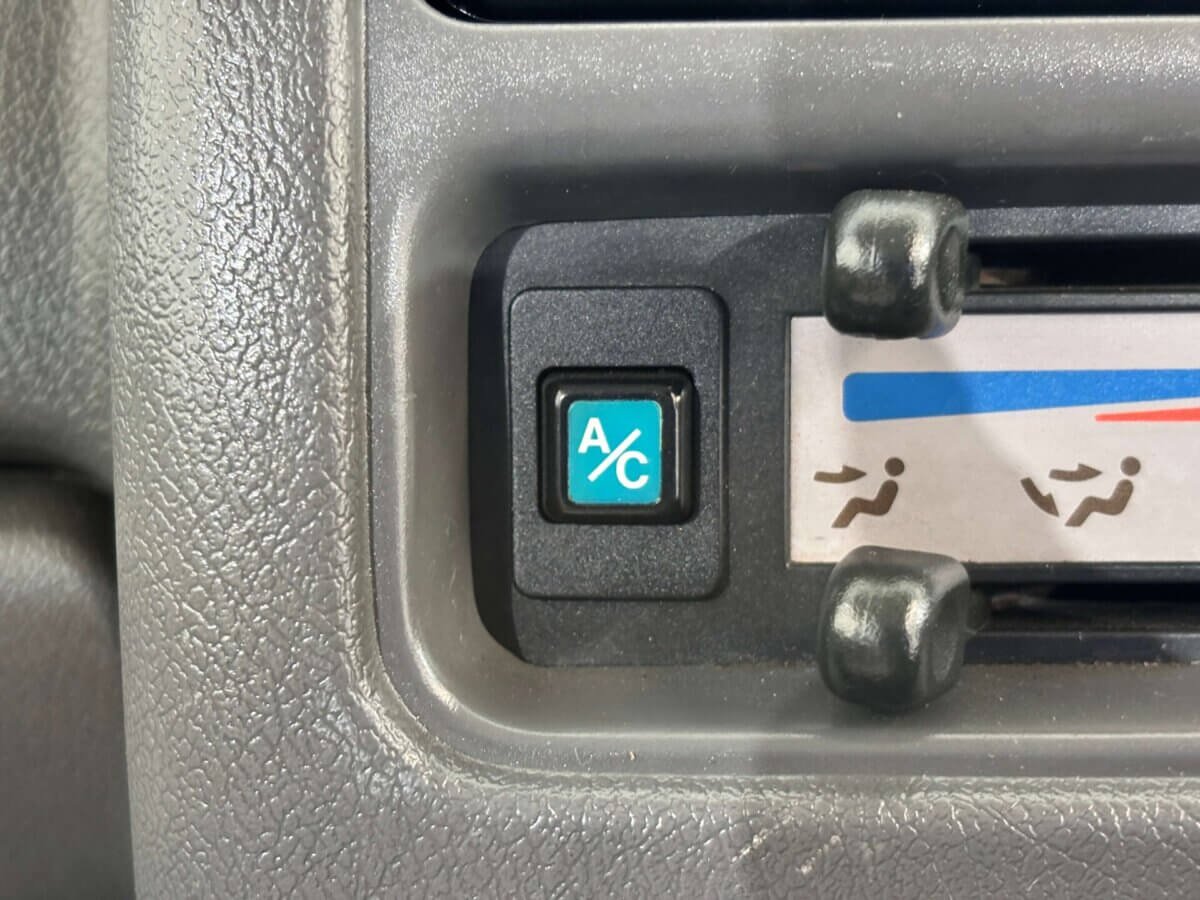 1996 Subaru Sambar JDM car for sale — photo 13 of 25