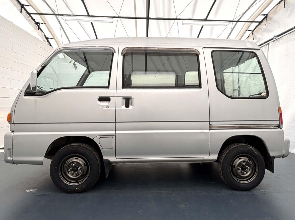 1996 Subaru Sambar JDM car for sale — photo 3 of 25