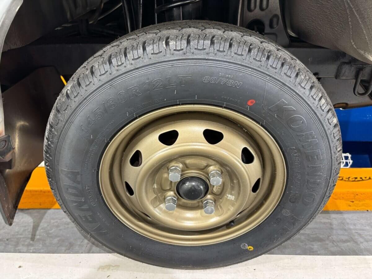 1996 Subaru Sambar JDM car for sale — photo 22 of 25