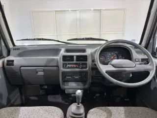 Gold 1997 Subaru Sambar Van 4WD JDM van for sale, stock KTD-0917 (photo 9)
