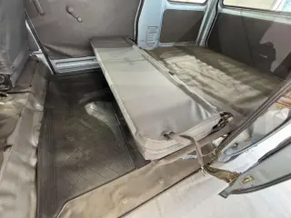 1998 Daihatsu Hijet Van — Blue 2WD JDM Vans, photo 16 of 32