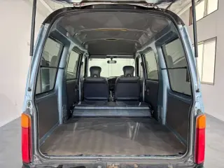 1998 Daihatsu Hijet Van — Blue 2WD JDM Vans, photo 20 of 32