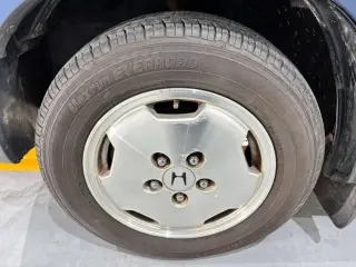 1998 Honda Step Wagon, Van, right-hand drive Japanese import, stock KTD-0922 (photo 35)