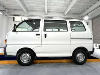 1998 Mitsubishi Minicab Van — White 2WD JDM Vans, photo 3 of 25