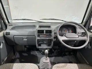 Gold 1998 Subaru Sambar Van 4WD JDM van for sale, stock KTD-0925 (photo 9)