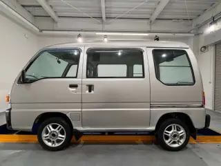 1998 Subaru Sambar Van, right-hand drive Japanese import, stock KTD-0925 (photo 3)