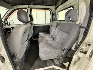 1999 Daihatsu Hijet Deck Van, right-hand drive Japanese import, stock KTD-0926 (photo 15)