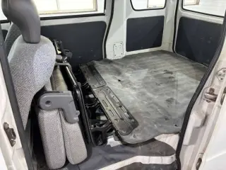 White 1999 Daihatsu Hijet Van 2WD JDM van for sale, stock KTD-0927 (photo 17)