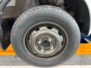 White 1999 Honda Acty Van, 77,900 miles, E07Z 660 cc, stock KTD-0928 (photo 22)