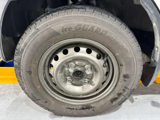 1999 Honda Acty Van — Silver 2WD JDM Vans, photo 27 of 35