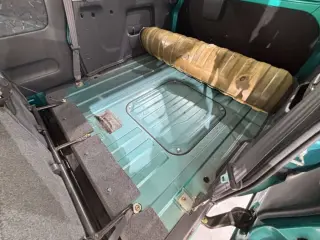 Green 1999 Honda Vamos 2WD JDM van for sale, stock KTD-0936 (photo 21)