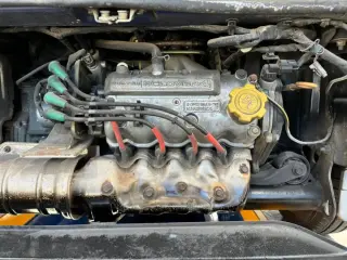 1999 Subaru Sambar Van — Blue 2WD JDM Vans, photo 6 of 32