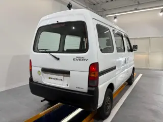 1999 Suzuki Every Van — White 2WD JDM Vans, photo 5 of 33