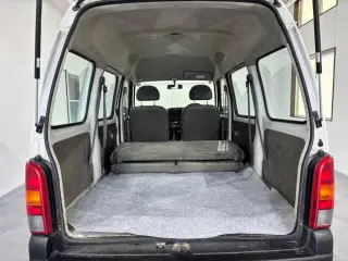 White 1999 Suzuki Every Van, 71,800 miles, F6A 660 cc, stock KTD-0942 (photo 22)