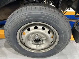 2000 Daihatsu Atrai — Blue 4WD JDM Vans, photo 28 of 37