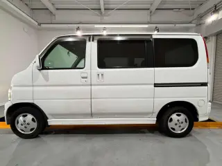 2000 Honda Vamos — White 4WD JDM Vans, photo 3 of 38