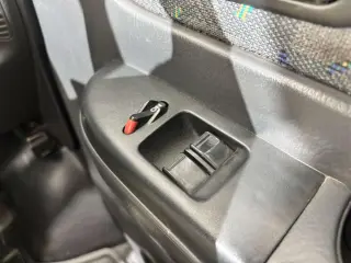 2000 Honda Vamos — White 4WD JDM Vans, photo 18 of 38