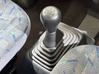 2000 Honda Vamos — Silver 4WD JDM Vans, photo 18 of 38