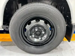 2000 Subaru Sambar Van — Silver 2WD JDM Vans, photo 30 of 38