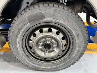 2000 Suzuki Every Van — Beige 2WD JDM Vans, photo 27 of 36
