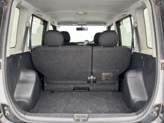 2000 Toyota bB — Black 2WD JDM Vans, photo 21 of 37