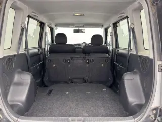 2000 Toyota bB — Black 2WD JDM Vans, photo 23 of 37