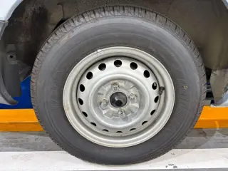 White 2001 Nissan Ad Van 2WD JDM van for sale, stock KTD-0964 (photo 21)