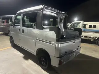 2022 Daihatsu Hijet Japanese Minitruck Deckvan (ac, ps) — White 4WD Kei Vans, photo 3 of 8