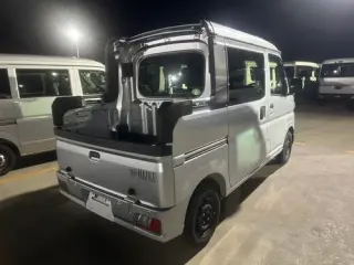 2022 Daihatsu Hijet Japanese Minitruck Deckvan (ac, ps) — White 4WD Kei Vans, photo 4 of 8
