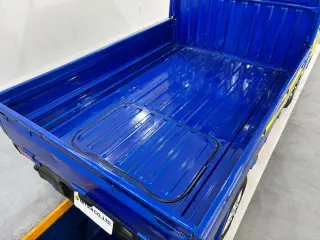 1998 Subaru Sambar Truck — Blue 4WD Kei Trucks, photo 5 of 26