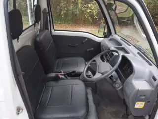 1991 Subaru Sambar — White RWD Kei Trucks, photo 18 of 32