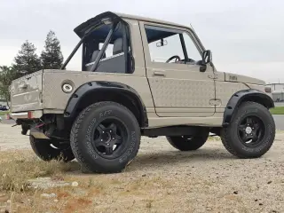 1991 Suzuki Jimny — Tan 4WD Kei 4x4 & Jimny, photo 9 of 16