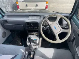 1992 Daihatsu Atrai Cruise Van — Turquoise Kei Vans, photo 13 of 34