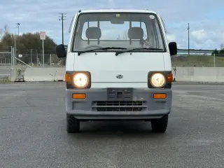 1992 Subaru Sambar — White 4WD Kei Trucks, photo 4 of 22