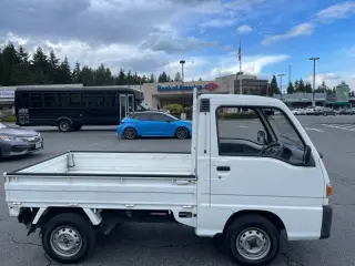 1992 Subaru Sambar Truck — White Kei Trucks, photo 9 of 69