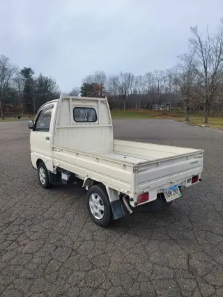 1994 Mitsubishi Minicab, Kei Truck / Mini Truck, right-hand drive Japanese import, stock KTD-0041 (photo 3)